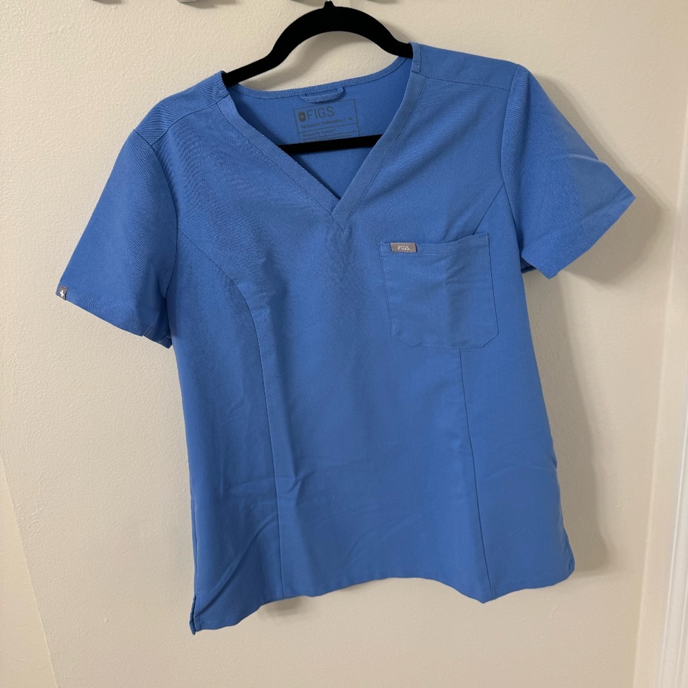 FIGS Scrub top Slim Fit